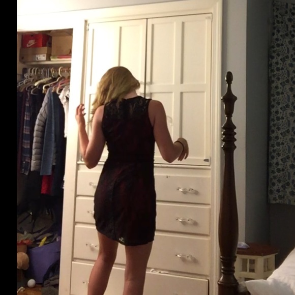 Dress - Picture 3 of 5